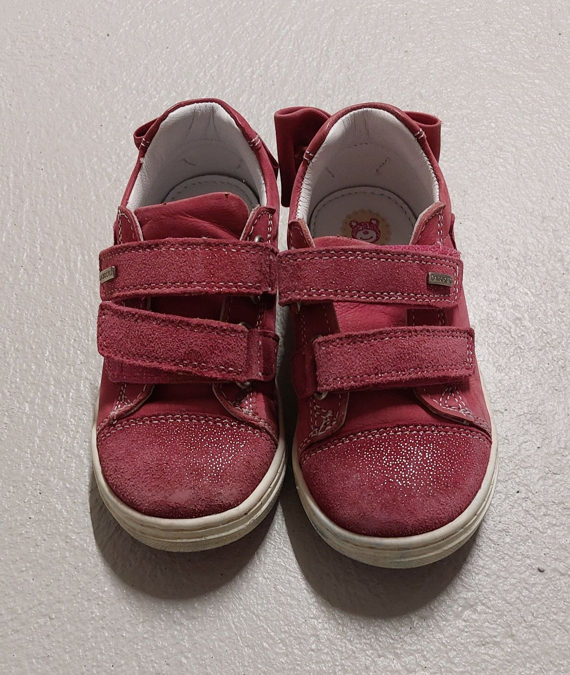 Schuhe für Mädchen: Lasocki Sneaker Grösse 25 – Gebraucht aus Hefenhofen von mar_pm5k