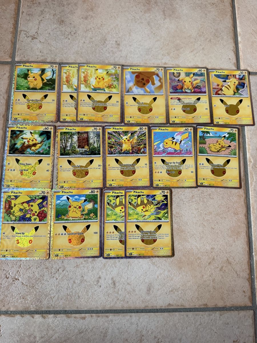 Pokémon Carte collezionabili: PIKACHU 30TH ENG X15CARD AB 1.- – Usato da Manno venduto da Ariele-