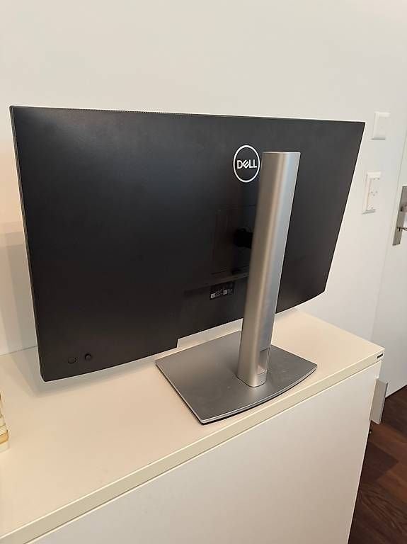 Monitore: Dell P32222 Q 32'' – Gebraucht aus Oberwil-Lieli von JuHa 3