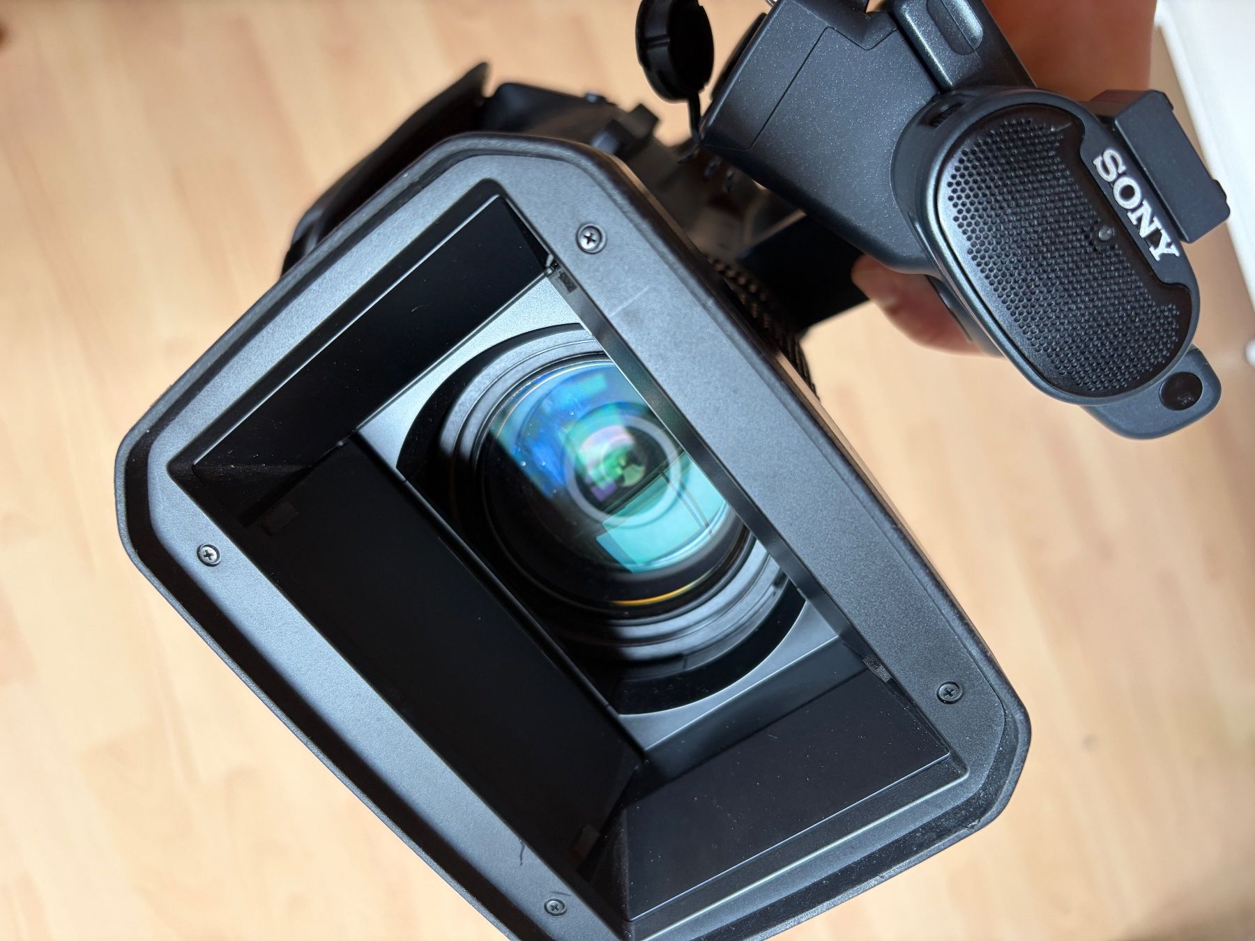 Sony Videocamere: Sony  HDR-AX2000 – Usato da Winterthur venduto da Sam_. 3