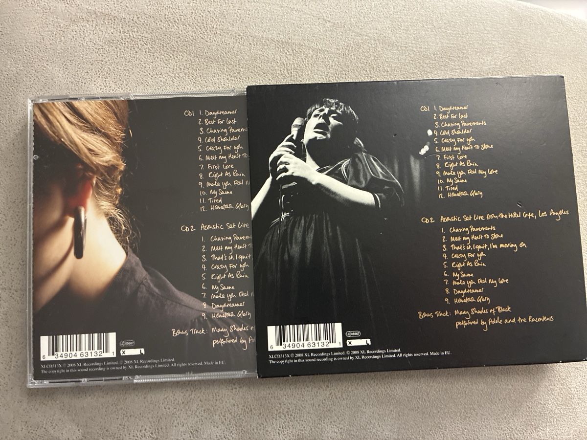 CD: CD Adele 19 Expanded Edition doppio disco usato buono – Usato da Lugano venduto da tam_cx76 1