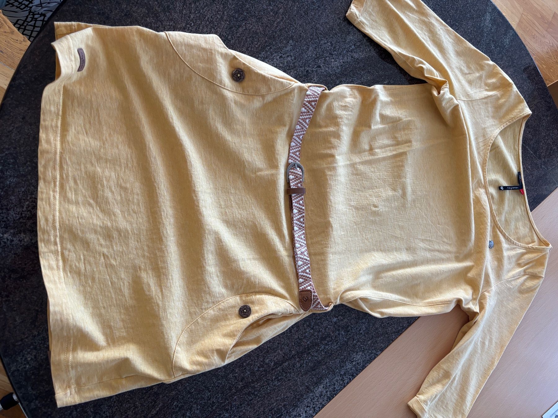 Ragwear Maglioni & Felpe: Ragwear Gr.M – Usato da Hasliberg-Hohfluh venduto da Adbu13