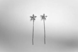 Ohrring Paar Blumenform Silber
