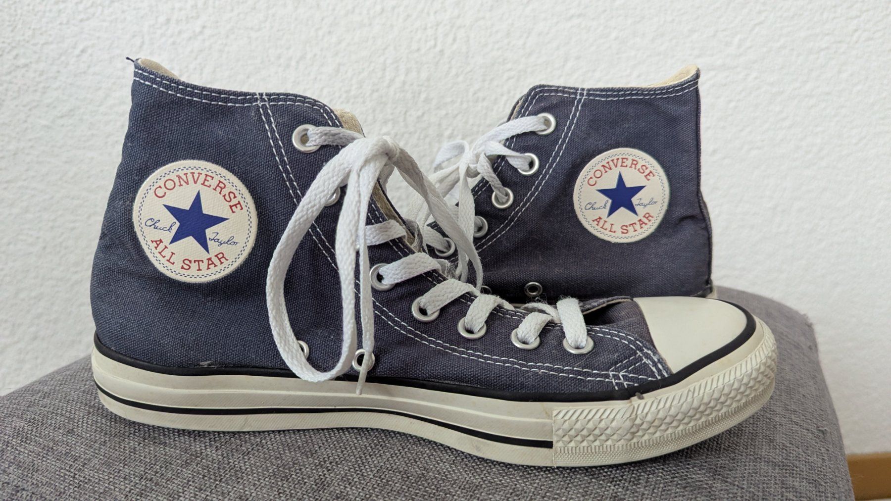Converse Scarpe da uomo: Converse All Star Chucks dunkelblau Gr. EU 41 – Usato da Belp venduto da Sunny132 1