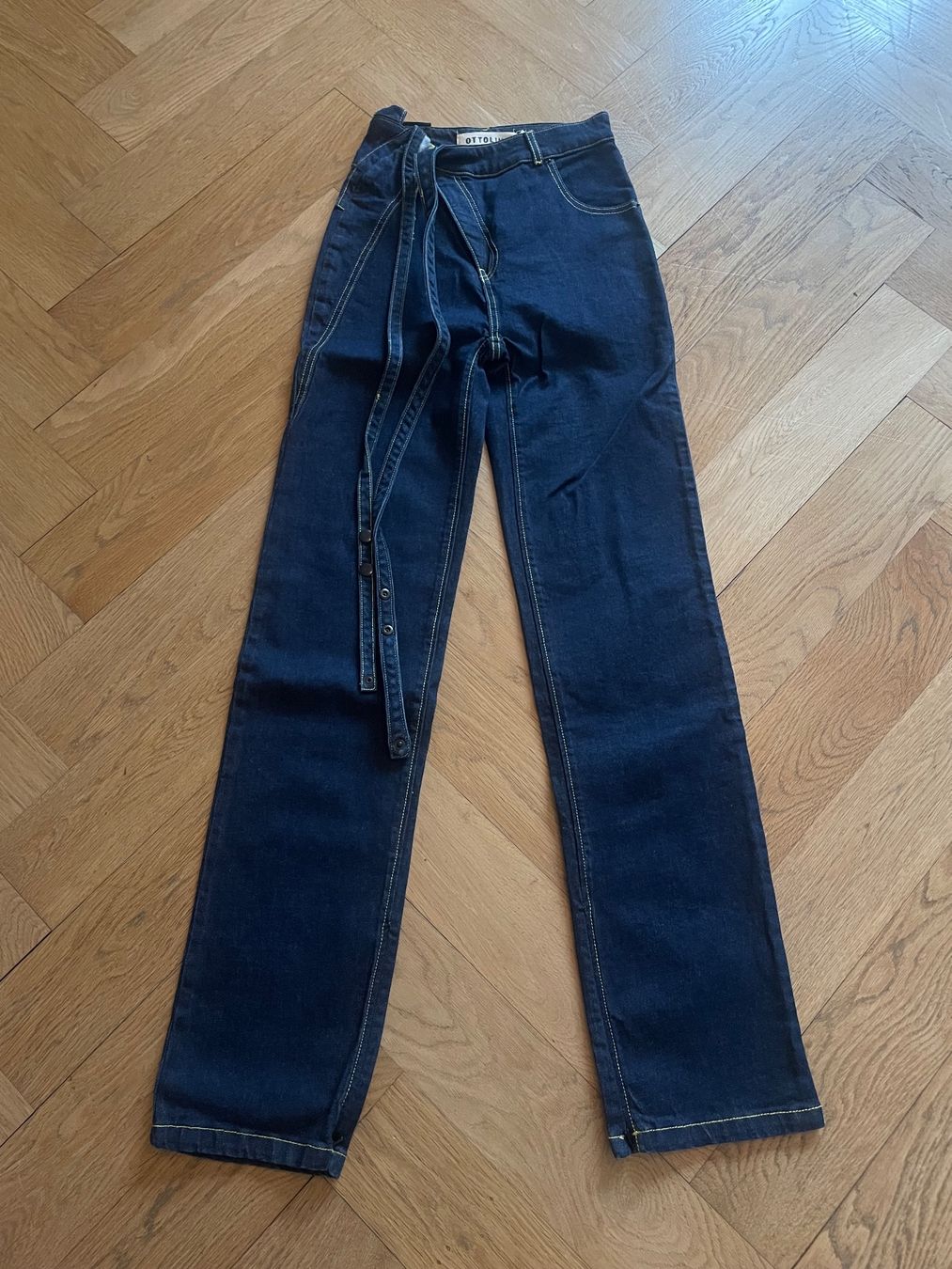 Jeans: Ottolinger Jeans ungetragen – Usato da Zürich venduto da Willy_Wonka