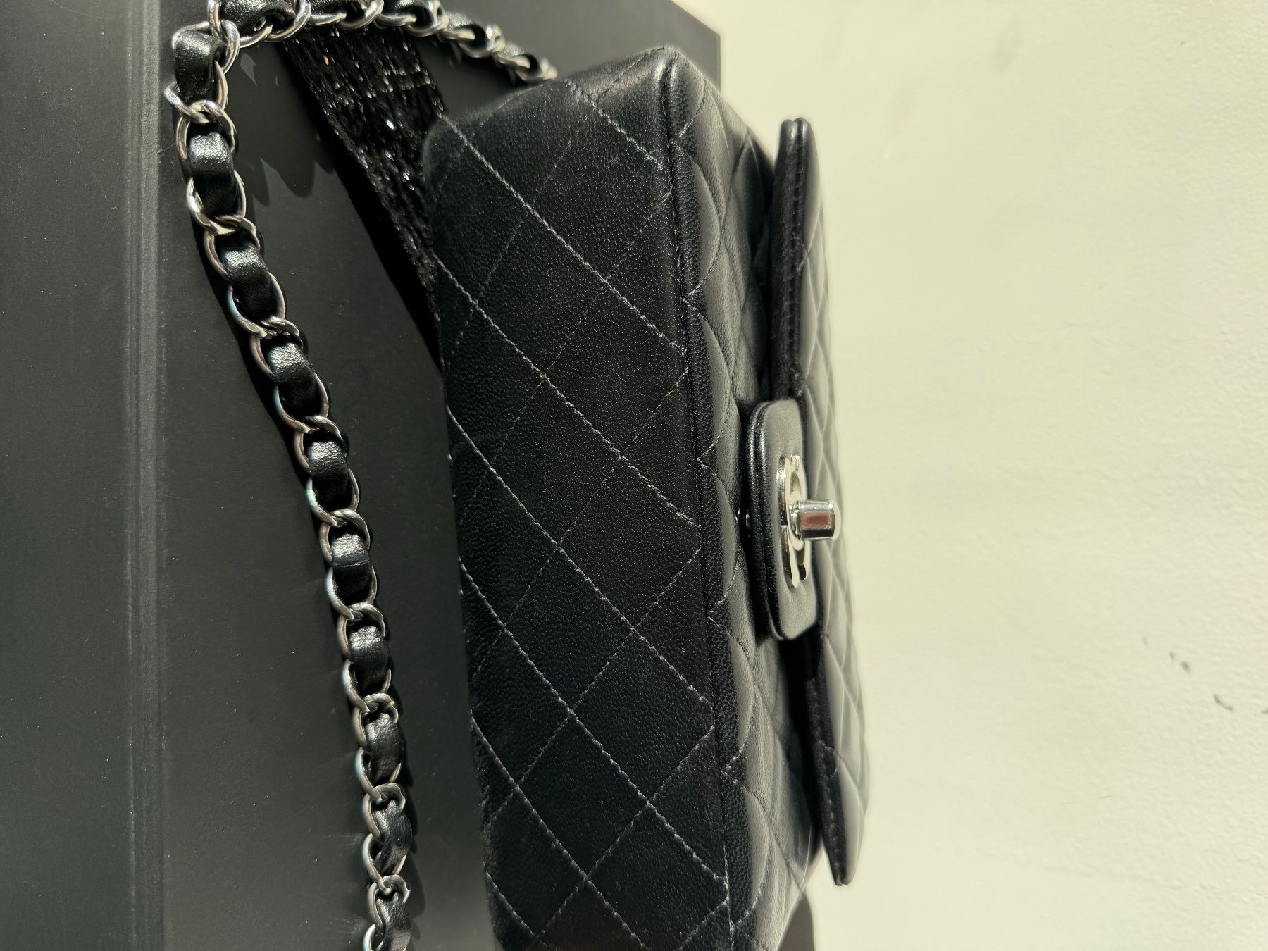 Chanel Taschen für Damen: Mini timeless Chanel – Gebraucht aus La Tour-de-Peilz von DressingEKL 2