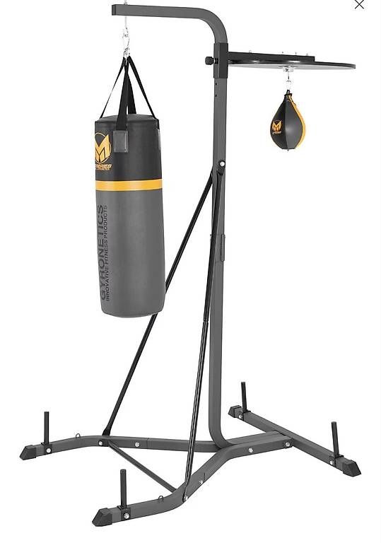 Hometrainer: Boxstation mit Boxsack und Punching Ball – Usato da Winterthur venduto da Ineda
