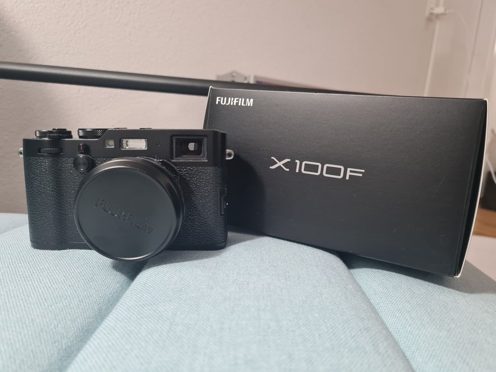 Fujifilm X100F Kompaktkamera mit Tiffen GlimmerGlass Filter Kaufen