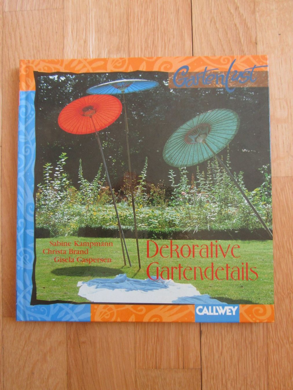 Libri: Dekorative Gartendetails – Usato da Seengen venduto da mikelele