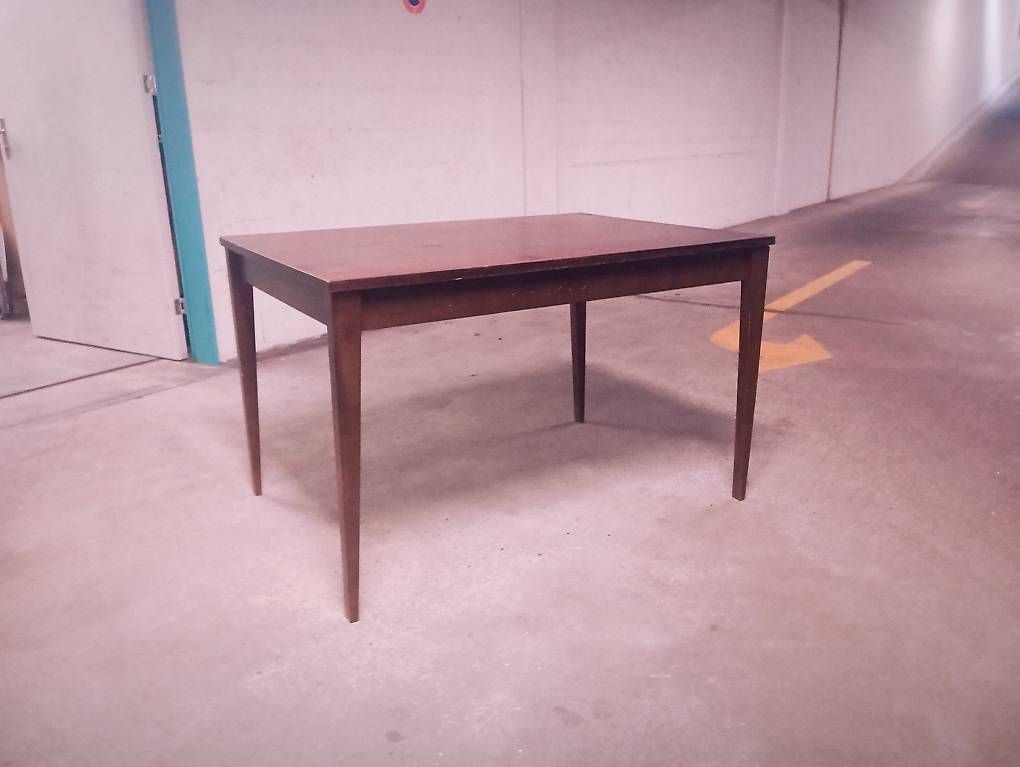 Tische: Tisch Swiss Industrie Design – Gebraucht aus Basel von Petergunn 1