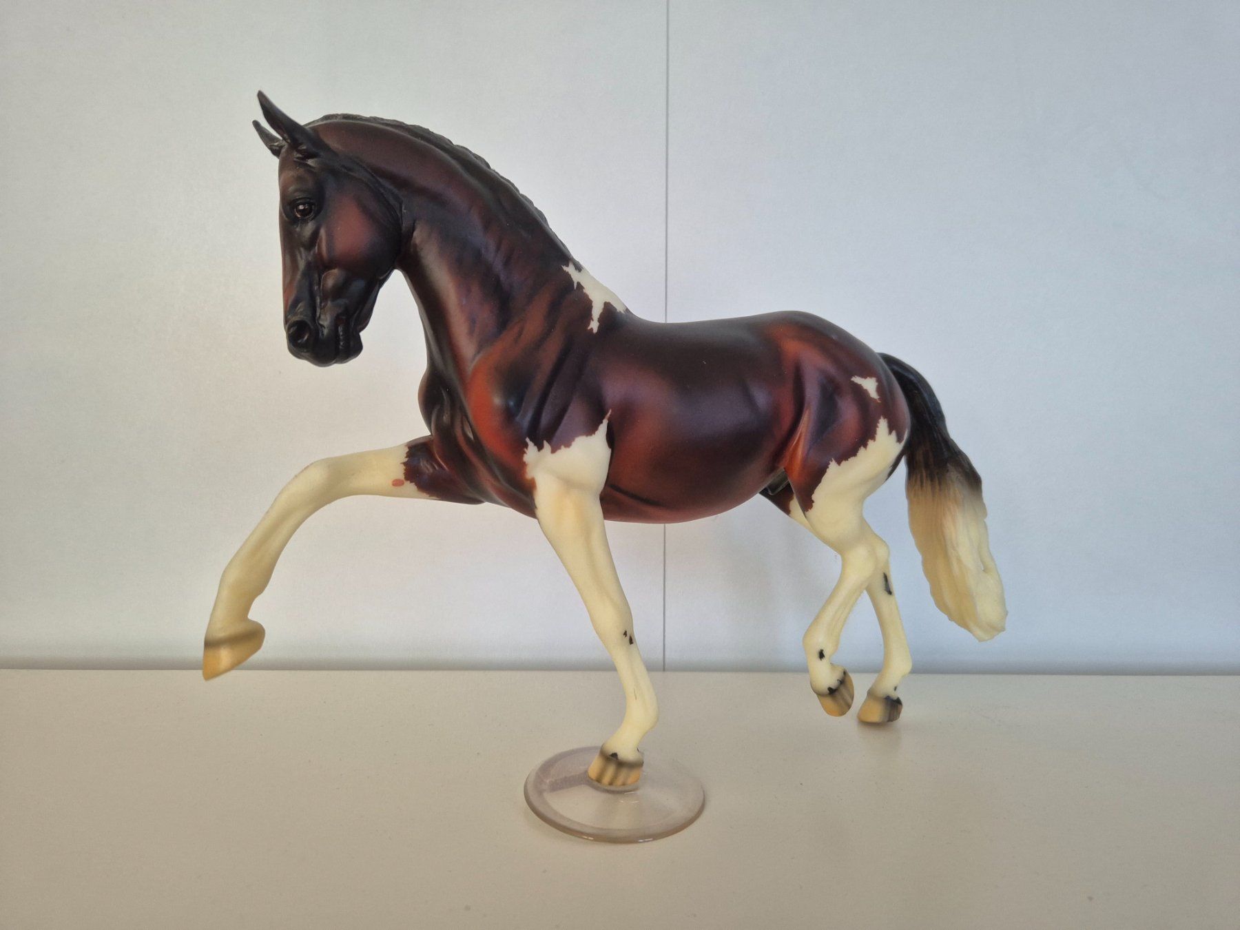 Statuette: Breyer Totilas Enchante – Nuovo (secondo la descrizione) da Meggen venduto da Orrinka20