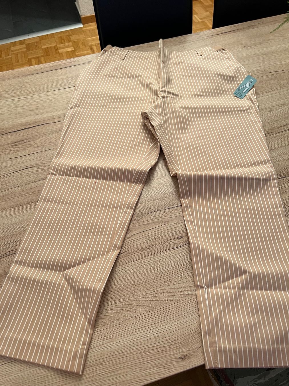 Pantalons: Pantalon Damart – Neuf avec emballage d'origine à La Chaux-de-Fonds par GabrielaKlein