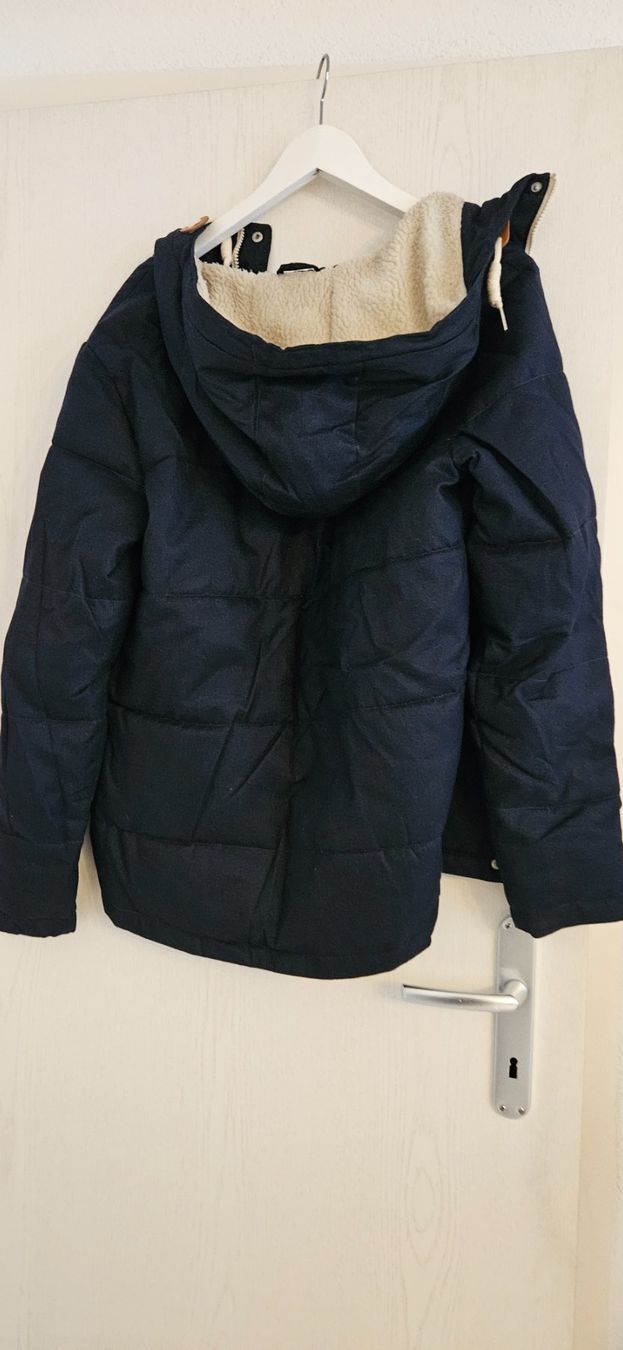 Vestes: Winterjacke gr. S – Neuf (Voir description) à Wohlen AG par france19m 1
