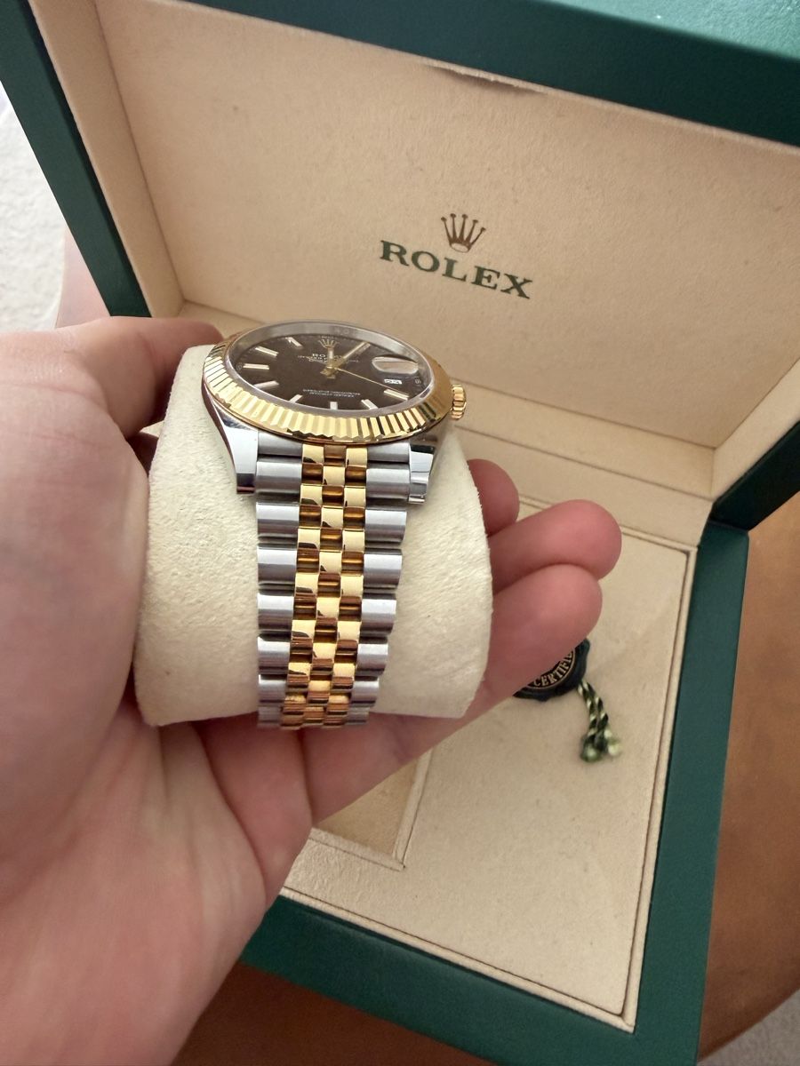 Rolex Uhren: Datejust 41mm Stahl/Gold – Gebraucht aus St. Gallen von Aureum-Momentum 4