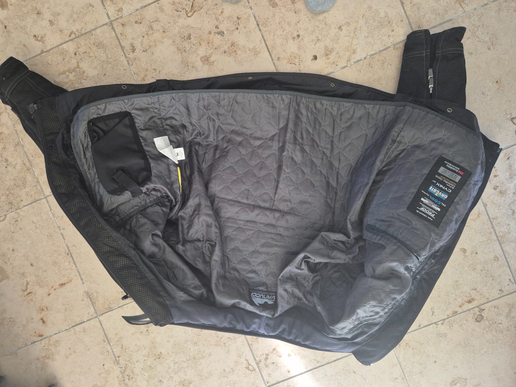 Vanucci Vestes: Motorradjacke Vanucci – D'occasion à Zürich par ste_bm9f 1