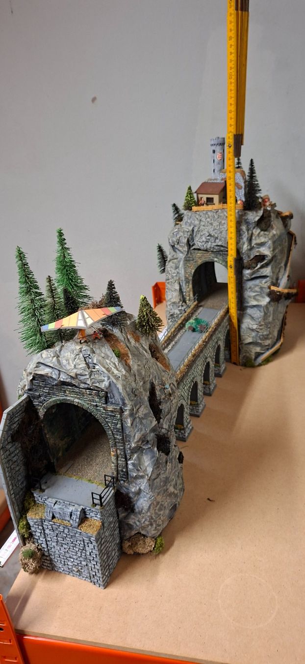Trains électriques: module de décoration train HO – D'occasion à Les Avants par cenovis02 2