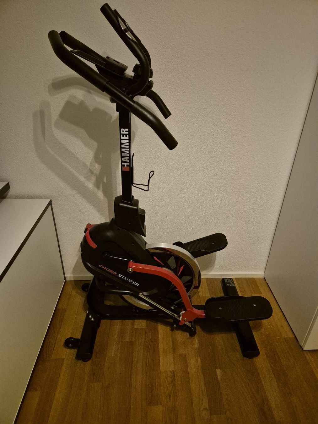 Hammer Cross Stepper (Gebraucht) in Unterlunkhofen für CHF 150 – nur ...