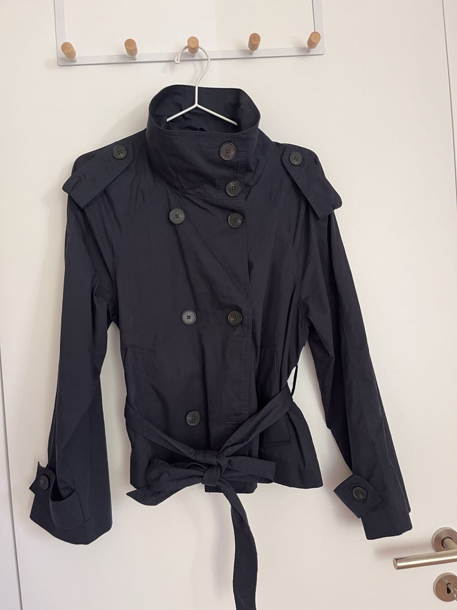 Stradivarius Jacken: Trenchcoat kurz Stradivarius  – Gebraucht aus Neudorf von wen_9jfq