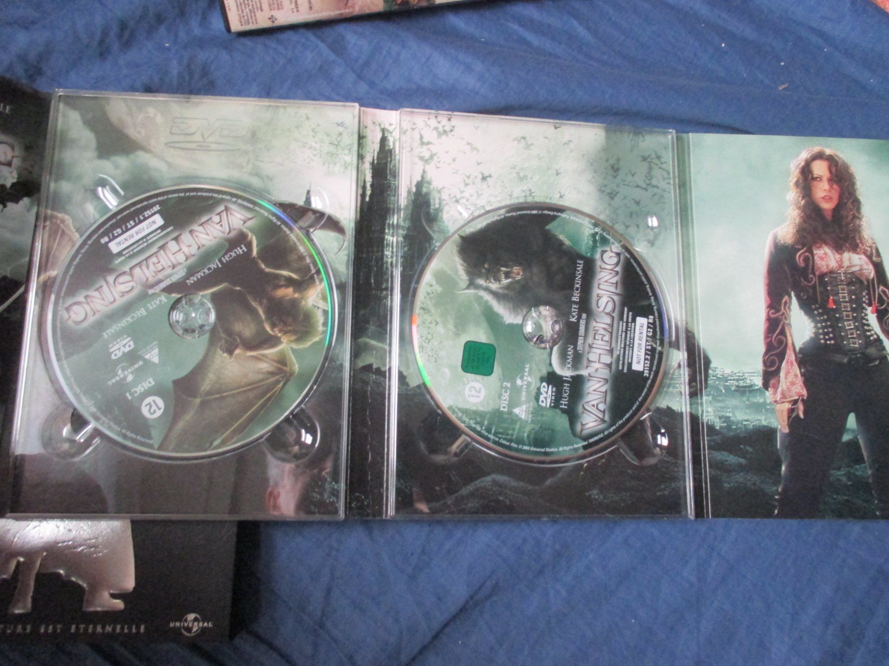Tutti i DVDs: Van Helsing (Kate Beckinsale), double dvd – Usato da Colombier NE venduto da Nevenma 1