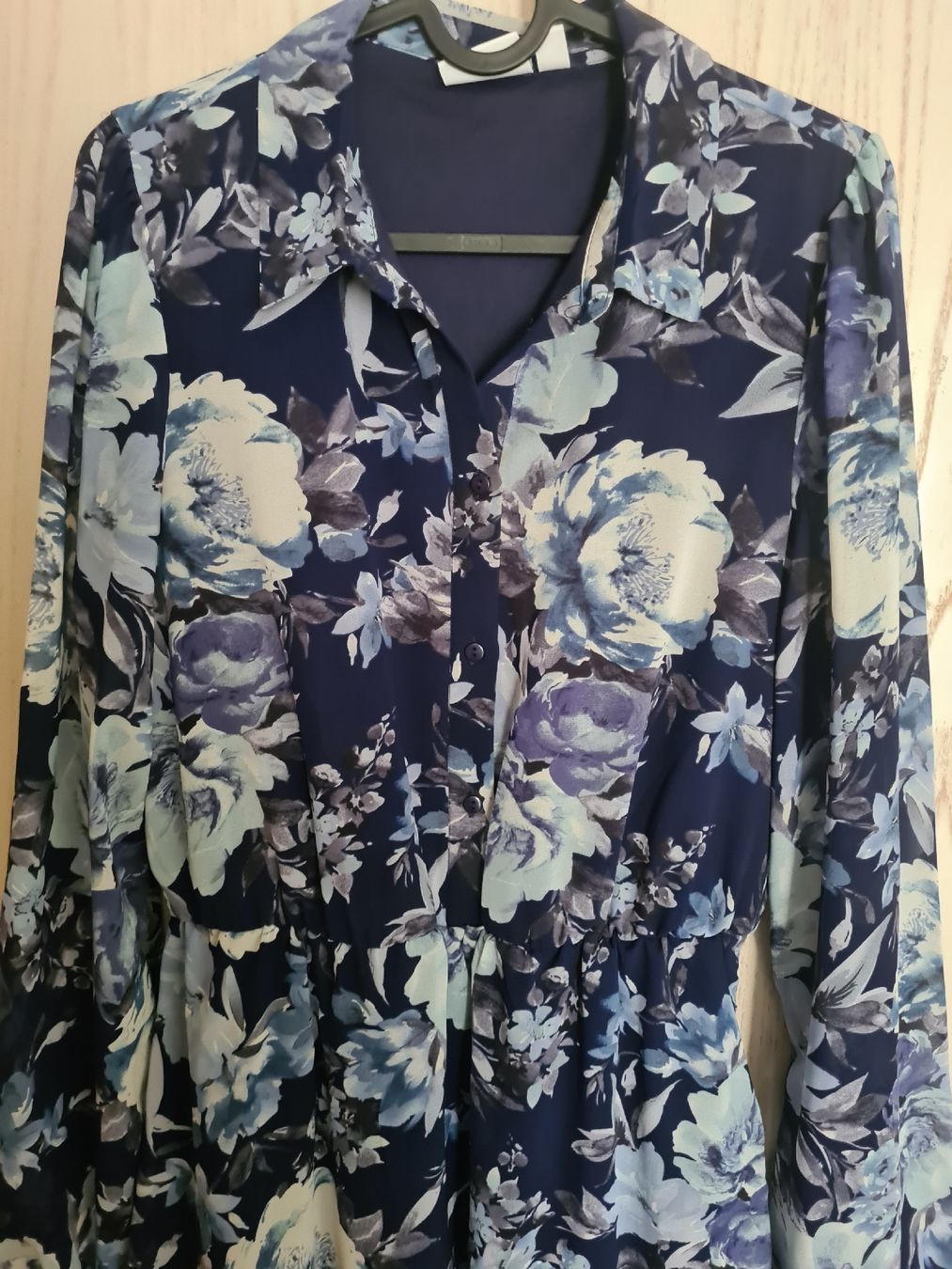 Vila Vestiti: Kleid, Vila, EU 36, Blumenmuster, blau – Usato da Steinhausen venduto da MilaB 7