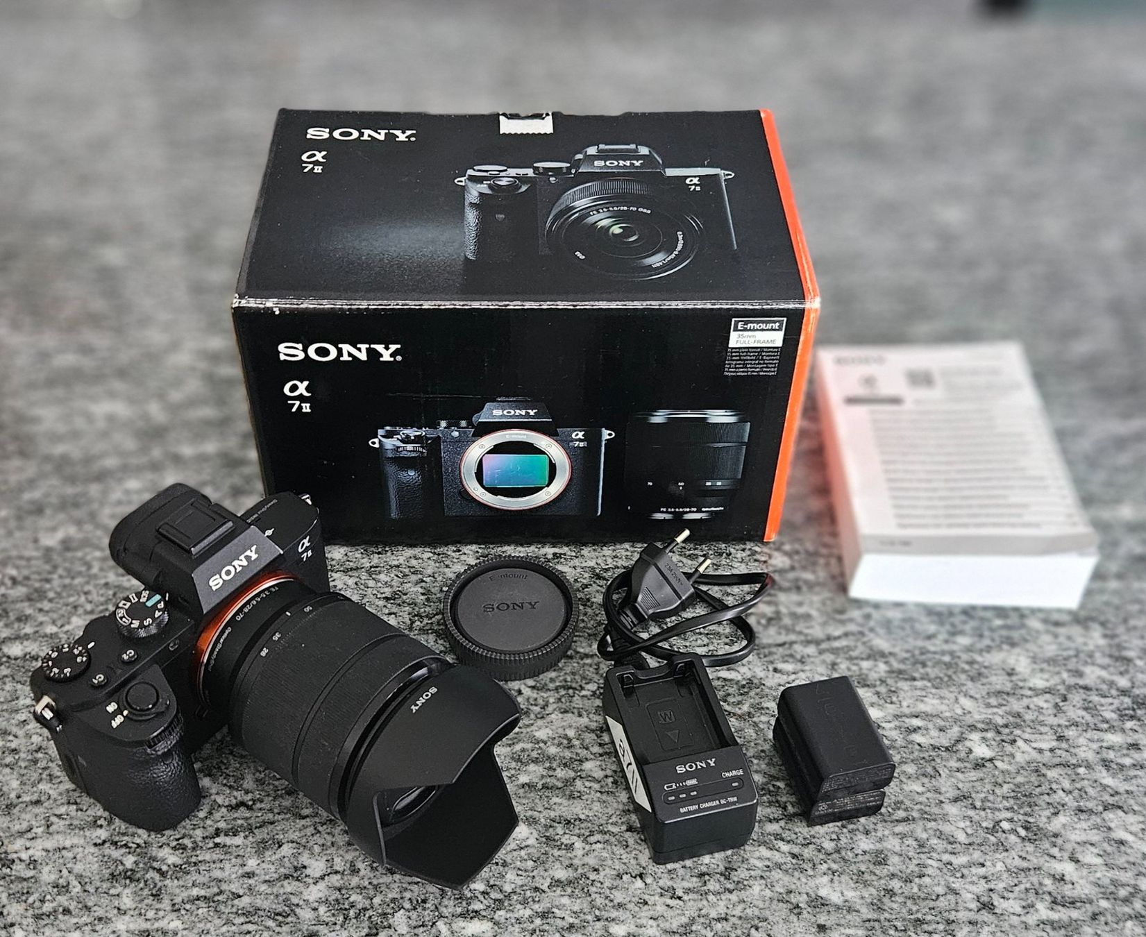 Sony Appareil photo: Sony A7 II mit 28-70mm Kit-Objektiv – D'occasion à Chur par PQ96
