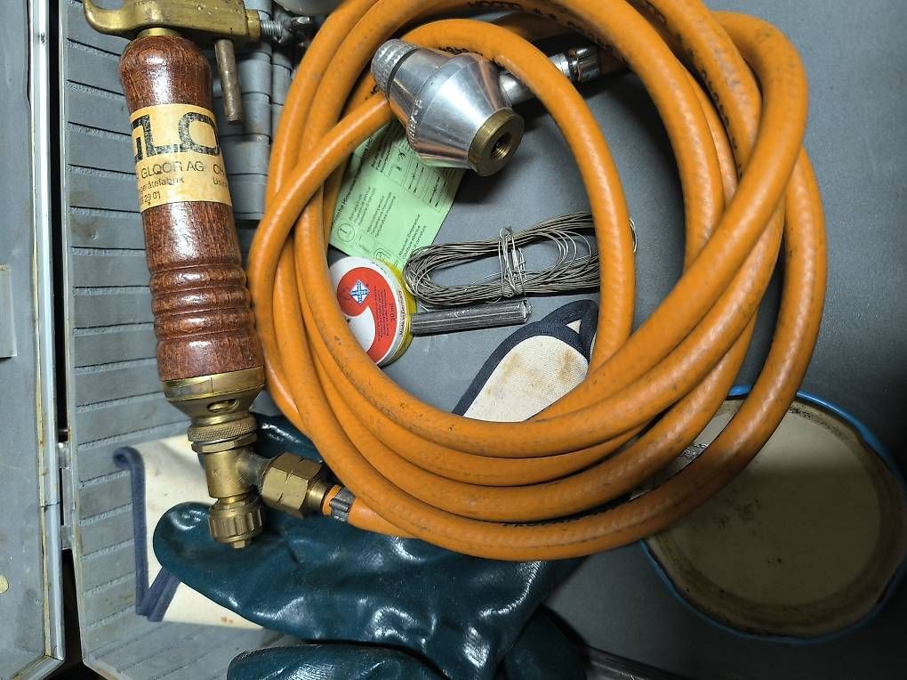 Alle Werkzeuge: Löten Set – Gebraucht aus St. Gallen von rac_8n8q
