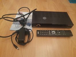 TechniSat DIGIT ISIO STC UHD Receiver mit Fernbedienung
