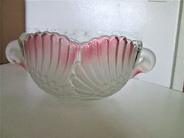 Glasschale mit Schwänen