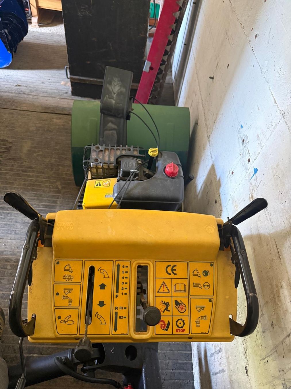 Mtd Toutes les machines: MTD Schneefräse – D'occasion à Valbella par ladinamalaer 3