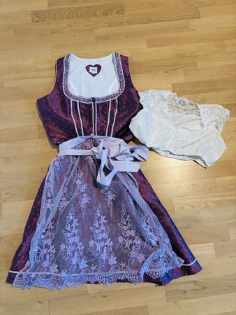 Edles Dirndl von Spieth & Wensky, Grösse 46, Lila Spitze