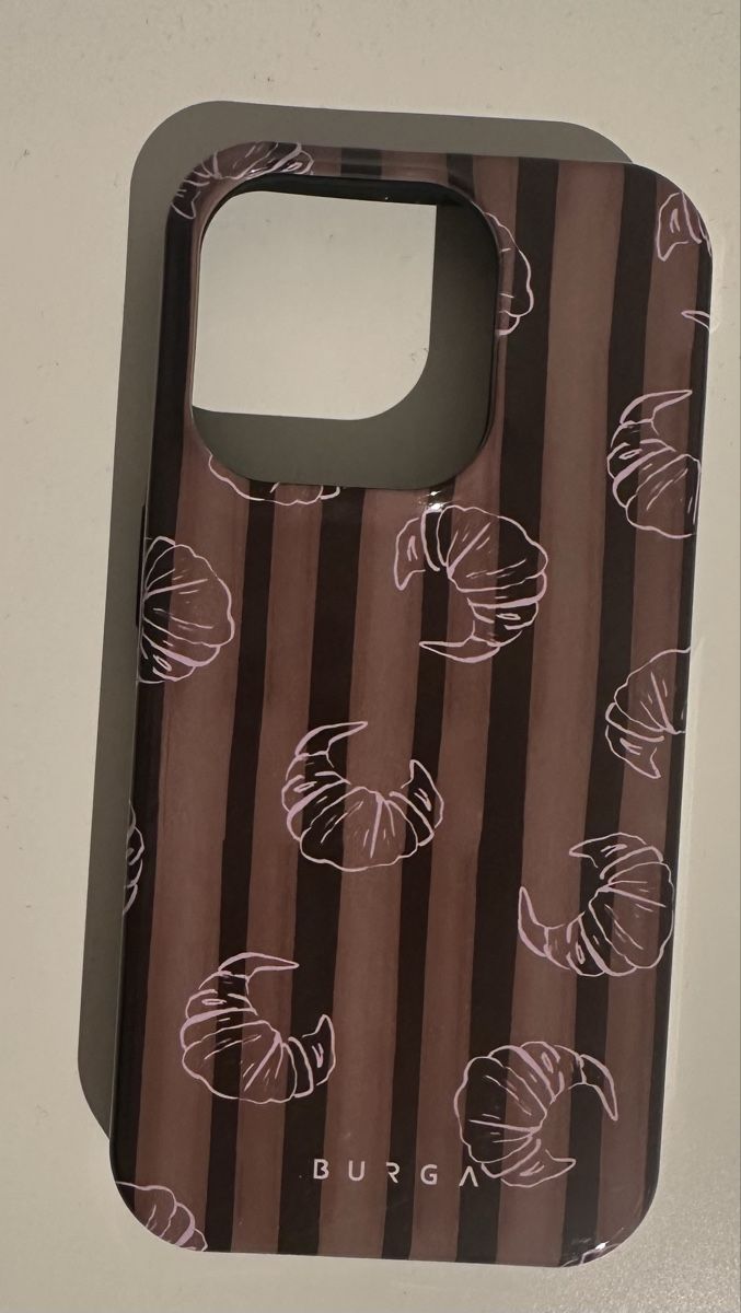 Cover & Protezioni schermo: Burga Handyhülle Iphone 15 Pro – Nuovo e nell'imballaggio originale da Ehrendingen venduto da liv_s5c2