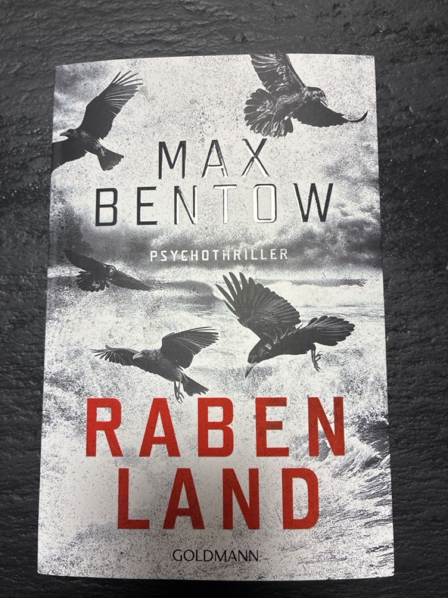 Bücher: Buch Trilogie Max Bentow – Gebraucht aus Balgach von Organisator 2