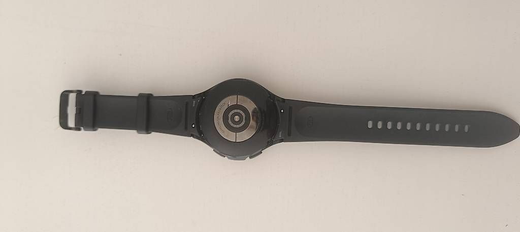 Smartwatch: Samsung Galaxy Watch 4 Classic 42mm – D'occasion à Massagno par fab_hsw5 2