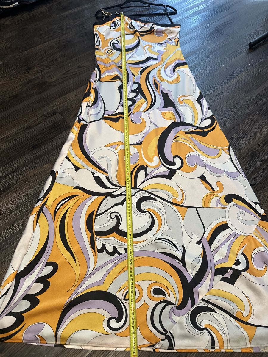 Guess Robes: Marciano Kleid, Gr. 44 – D'occasion à Frenkendorf par Katrin02 4