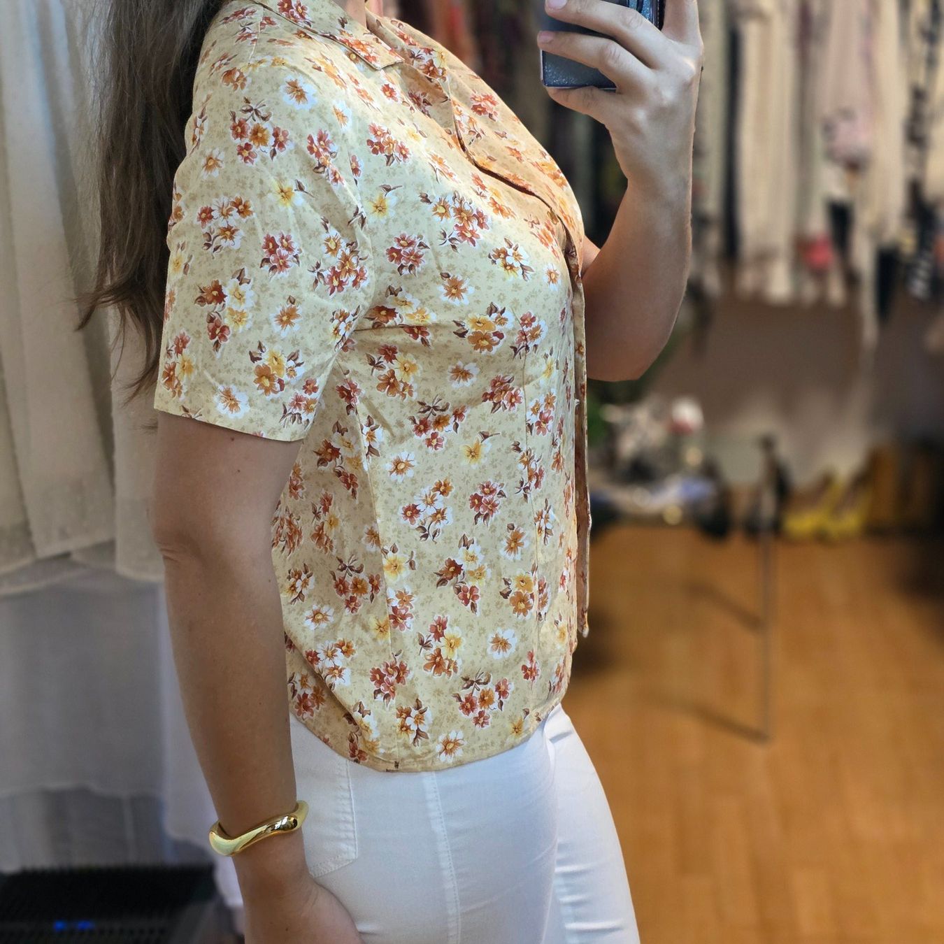 Camicette: Vintage Viskosebluse mit Blumenmuster Gr. M – Usato da Wald ZH venduto da CapLux 1