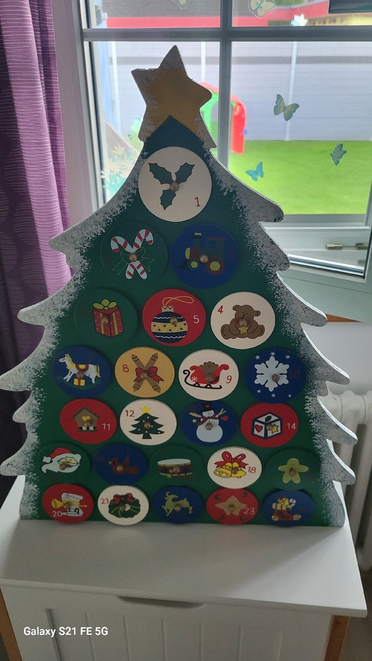 Calendari: Adventskalender – Usato da Oberbüren venduto da Eis100