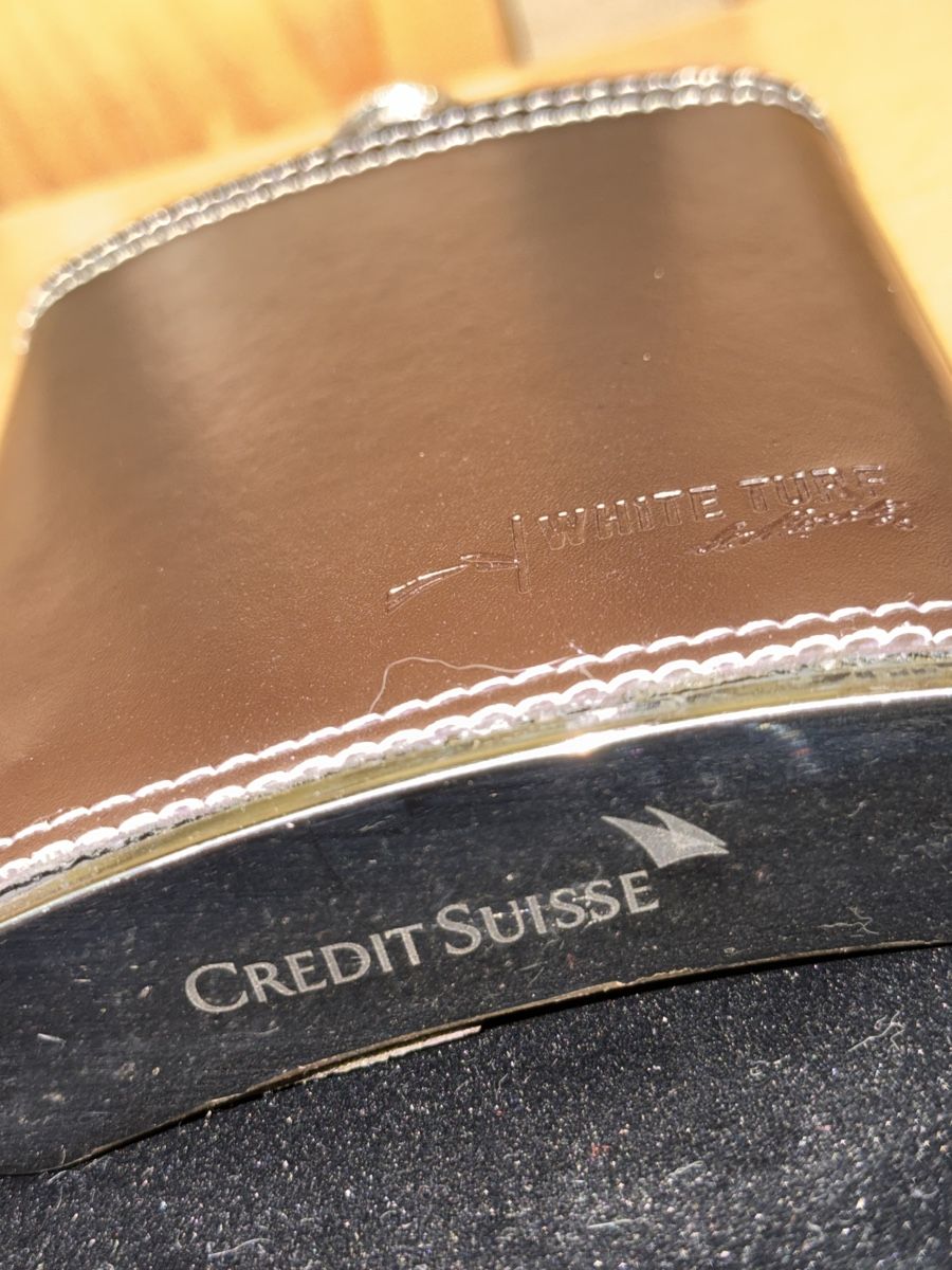 Altro: Flachmann Credit Suisse / White Turf – Nuovo (secondo la descrizione) da Celerina/Schlarigna venduto da golfrolf2