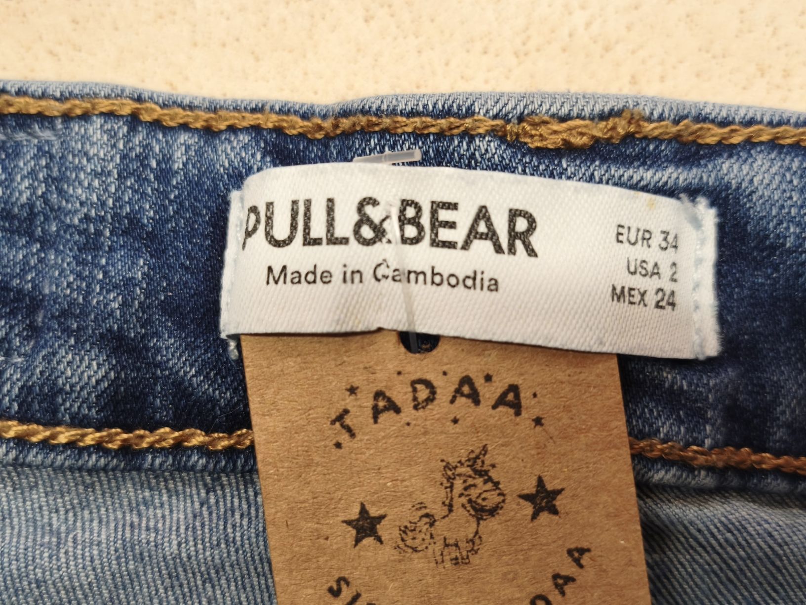 Pull&Bear Jeans: Damen Jeans Pull&Bear blau Grösse 34 neuwertig – Nuovo (secondo la descrizione) da Emmetten venduto da SecondhandSiska 1