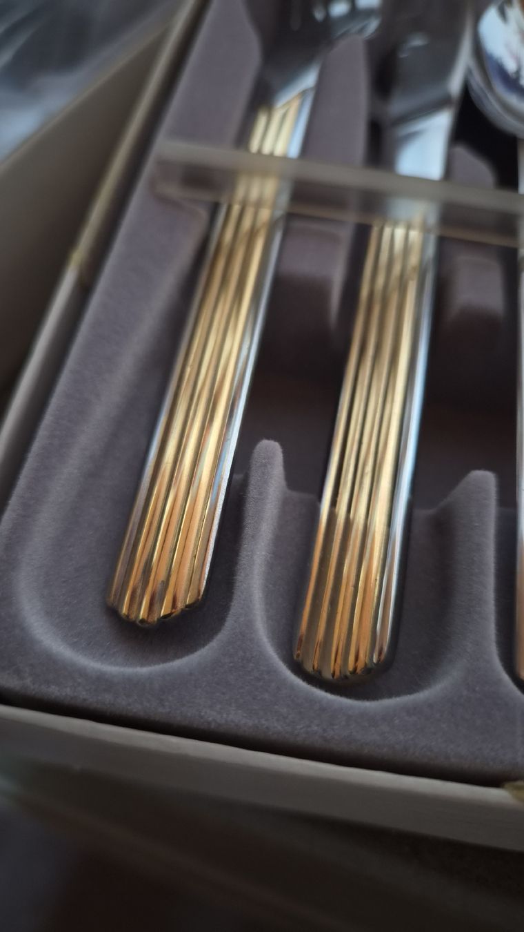 Bestecksets: Besteckset Hartvergoldet 23/24 Karat 4 Pack  – Neu und originalverpackt aus Kölliken von Upcycling-by-Mc-TAM 8