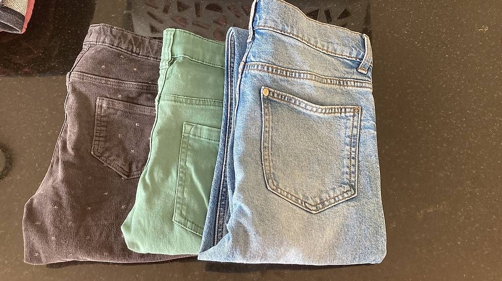 Pantaloni: Hose, Jeans, 140, 146 – Usato da Schiers venduto da Gagu7