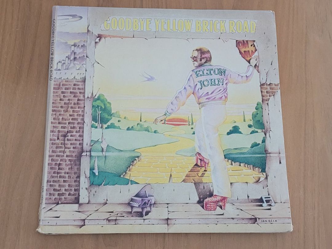 Vinyles: DLP  Elton John – D'occasion à Martigny par MZ-67