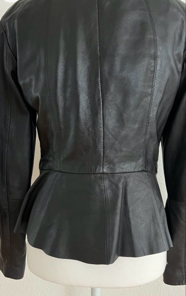Mango Giacche: Elegant Black Leather Jacket - Mango 36 – Usato da Zürich venduto da kleinesgrau 3