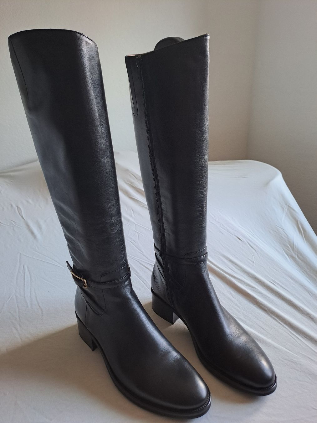 Scarpe da donna: Bottes en cuir noir - Taille 41 – Nuovo (secondo la descrizione) da Gryon venduto da rod_9kpn