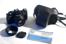 PRAKTICA B 100 Electronic mit Pentacon 1:1.8 f=50mm. Um 1981