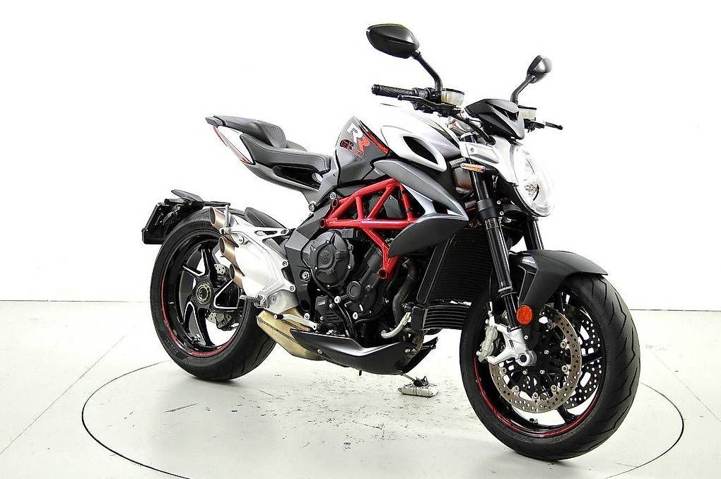 MV Agusta Strada: MV Agusta Brutale 800 RR – Usato da Zürich venduto da gia_8ltw 4