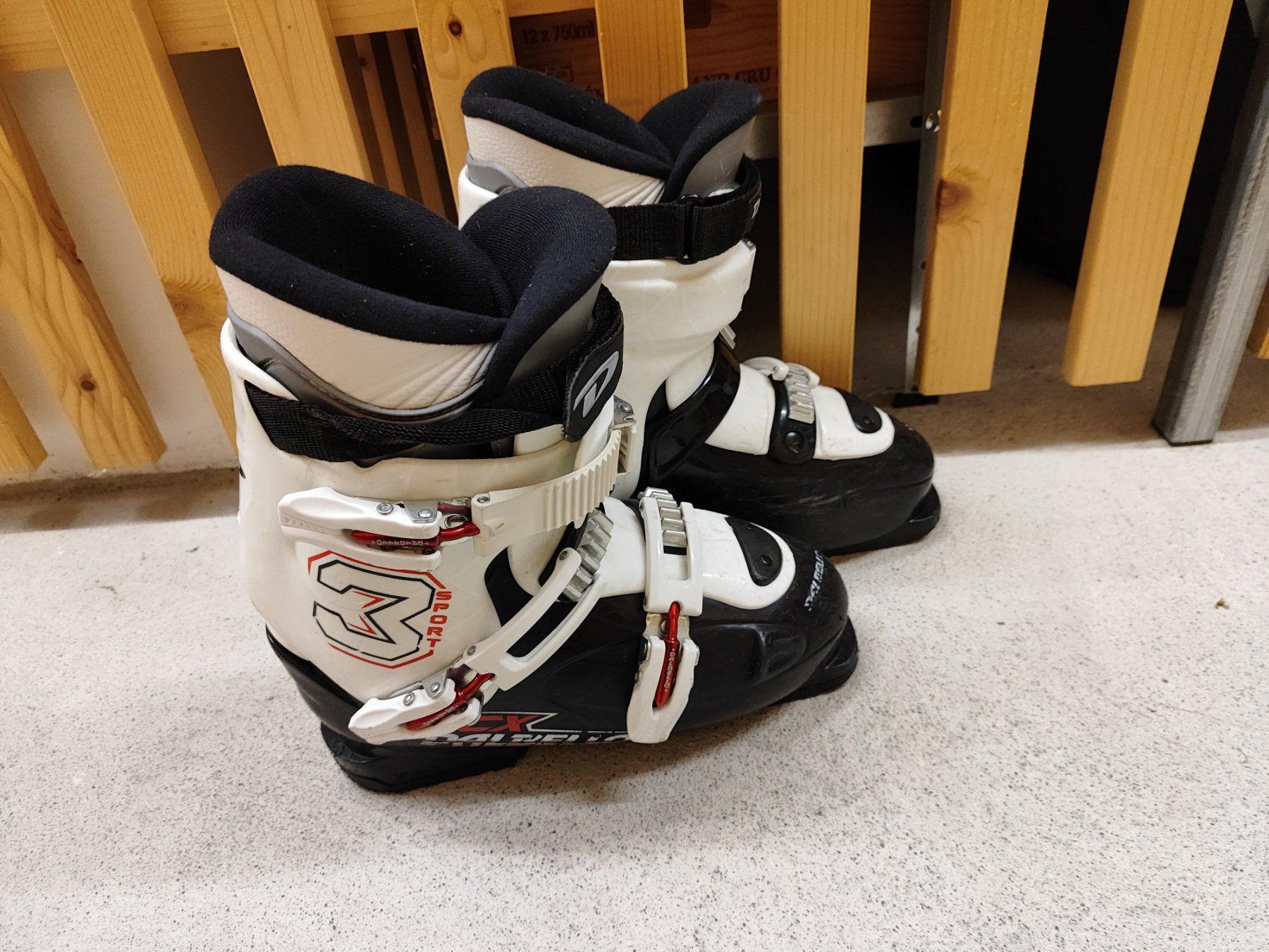 Scarpe per ragazzi: Dalbello CX Skischuhe, 287 mm – Usato da Merenschwand venduto da palyaa 1
