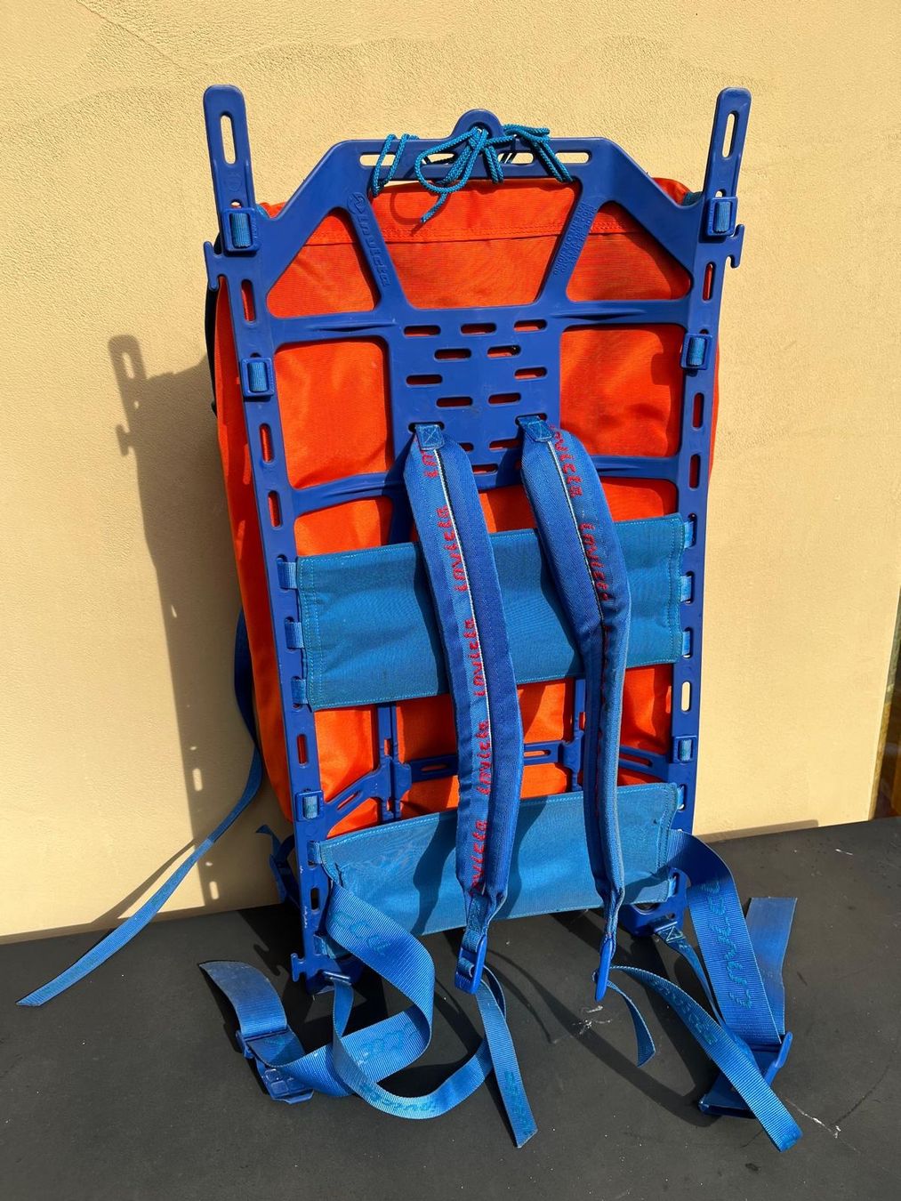 Invicta Zaini: Invicta genesis 80 L Rucksack – Usato da Zürich venduto da chi218 1