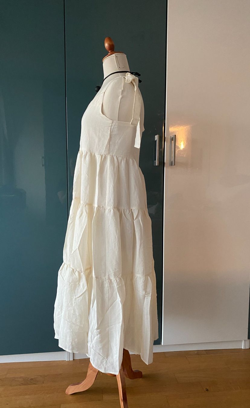 Vestiti: offwhite cremeweiß Maxikleid Größe S – Usato da Duebendorf venduto da Alexandertreyer 2