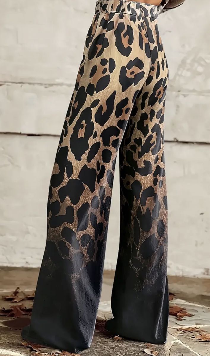 Pantaloni: Chic e elegante Pantaloni Leopardati-M/L-Nuovi-per primavera – Nuovo e nell'imballaggio originale da Gordevio venduto da LanaZimm 1