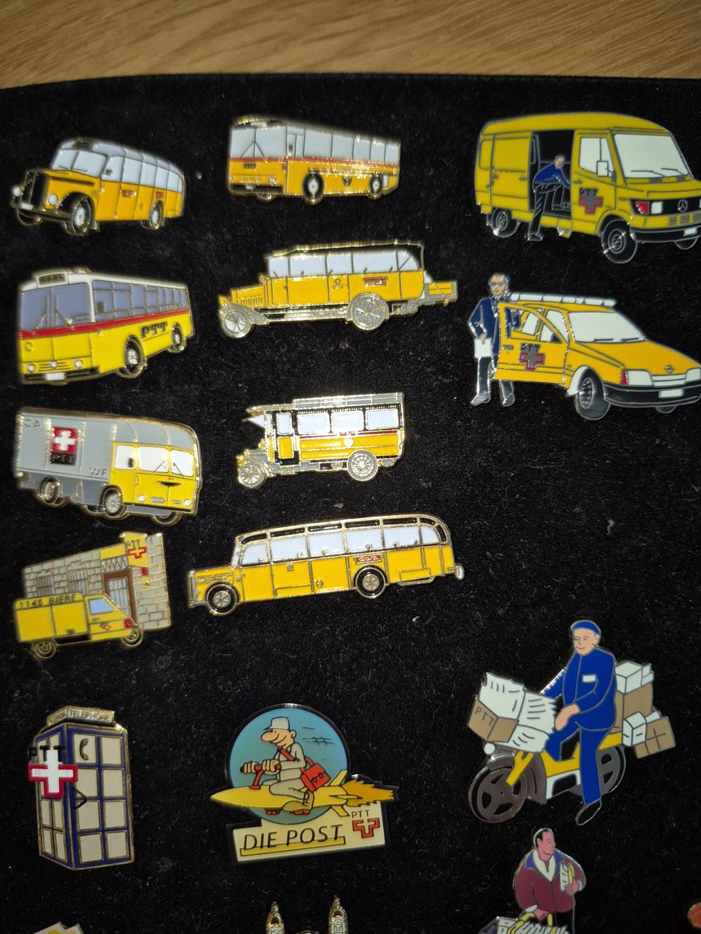 Plaketten & Abzeichen: Pin Div. Postauto und Post – Gebraucht aus Buttikon SZ von sefa02 2